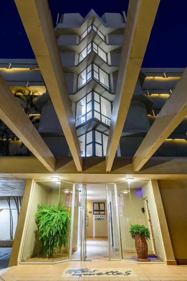 Sands Beach Breaks Luxury Beach Front บัลลิโต ภายนอก รูปภาพ